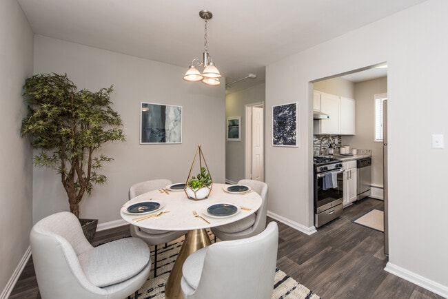 Photo - The Gallery on New Hampshire