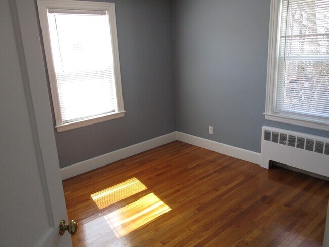 Photo - 12 Waverley St Unit 12