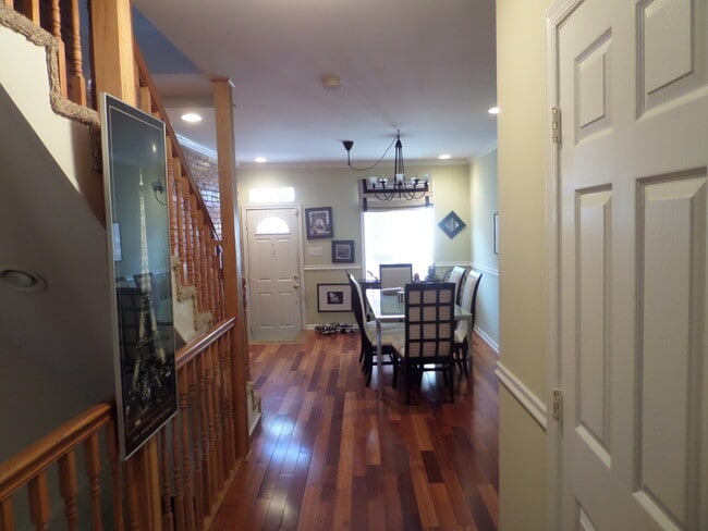 Photo - 13 S Decker Ave