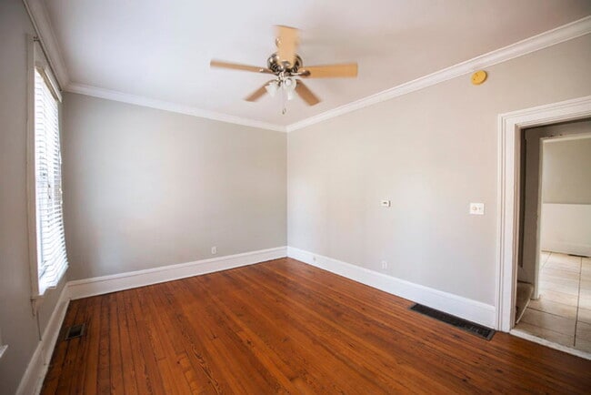 Photo - 512 S Lazelle St