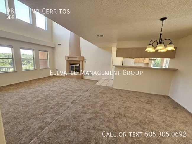 Enchanting Edgewood 3 Bedroom. Views! Lots... - Enchanting Edgewood 3 Bedroom. Views! Lots... House