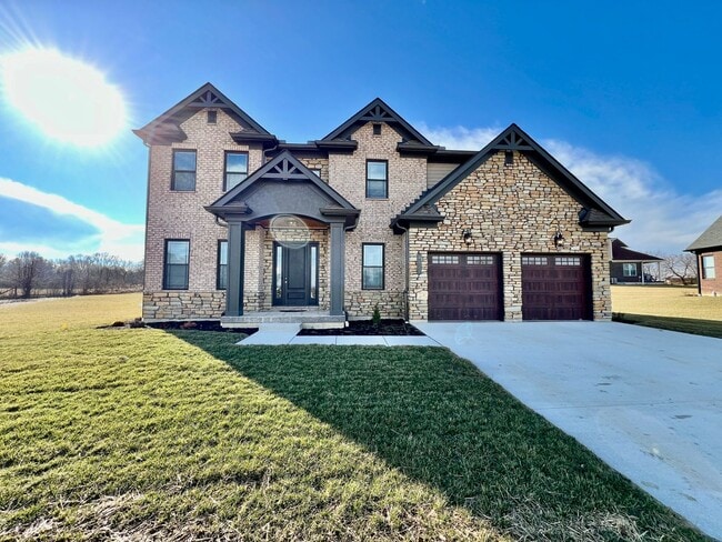 Photo - Luxury Home Incredible master suite Liberty Twp OH