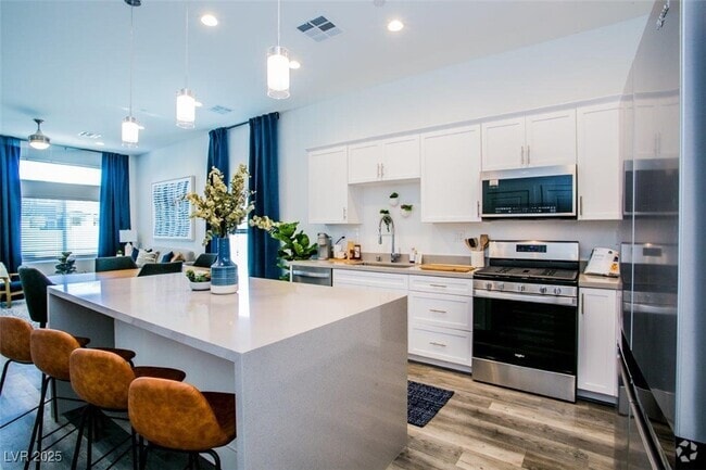 Building Photo - 10148 Delighted Sky Wy Rental