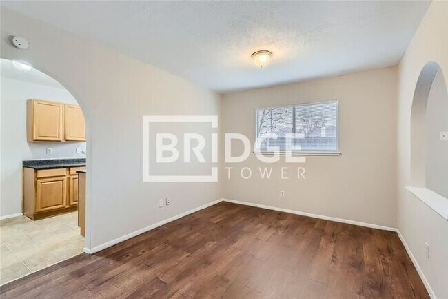 Photo - 6405 Magnolia Ln
