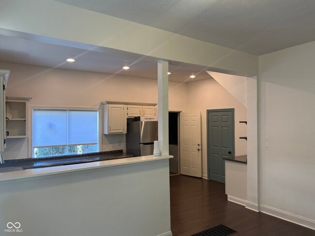 Photo - 1156 Hoyt Ave