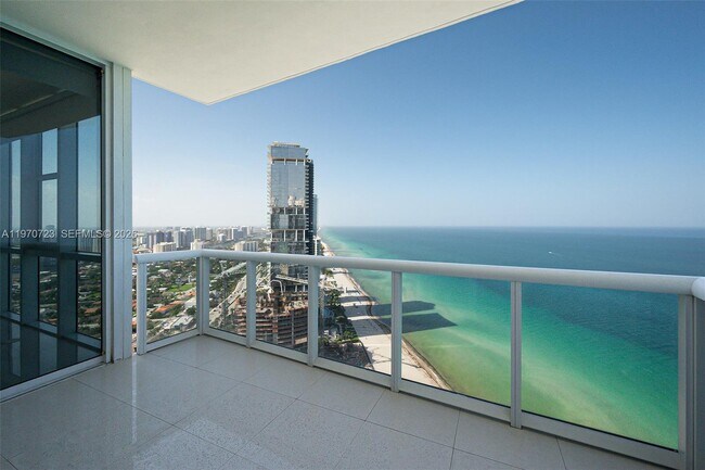 Photo - 18201 Collins Ave Unit 4808