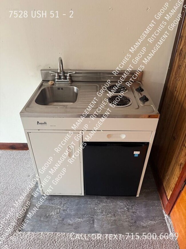 Photo - 7528 USH 51-2 Unit 2