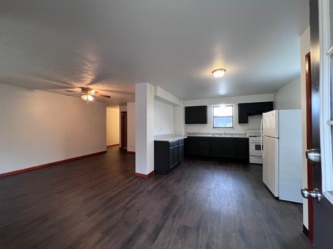 Photo - 184 Pennsylvania Ave