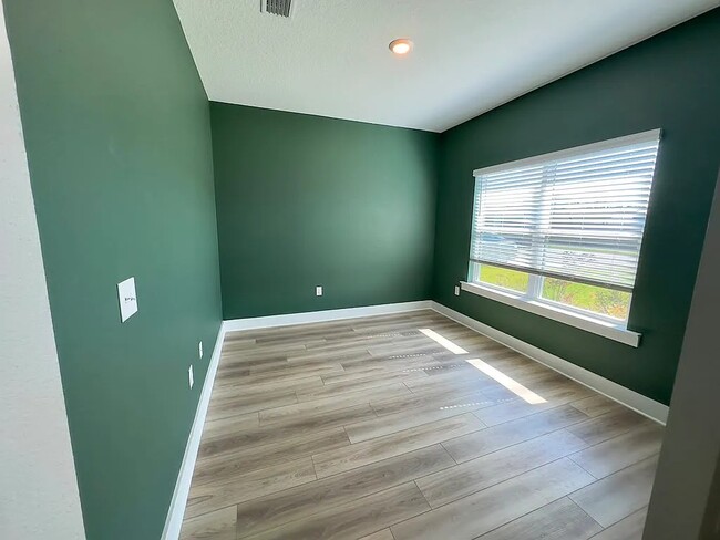 Photo - 3679 Applewood Dr