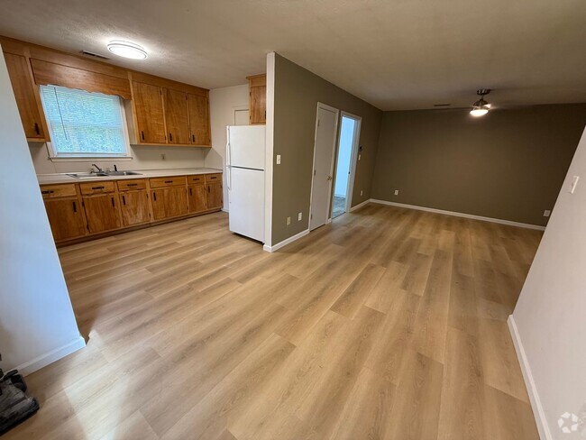 Building Photo - 15487 W James Anderson Hwy Unit E Rental
