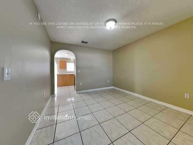 Photo - 1636 Settlers Creek Dr