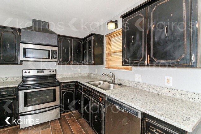 Photo - 8202 Laredo Trail