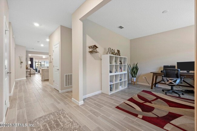 Photo - 1780 Amberly Dr