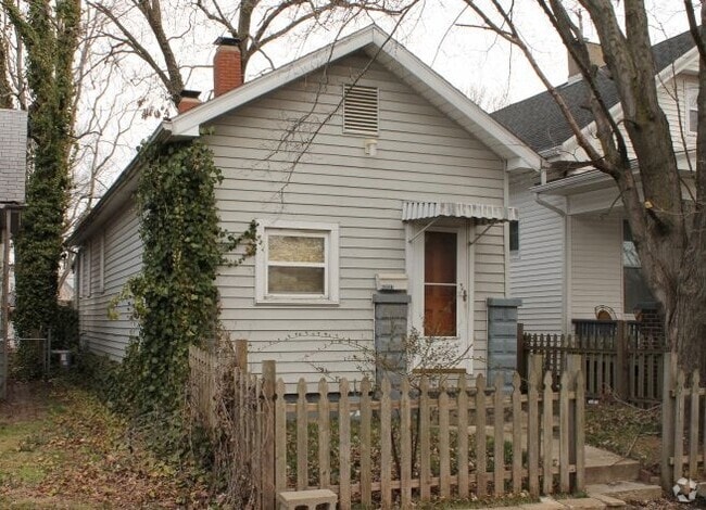 Building Photo - 911 N Governor St Rental