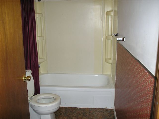 Photo - 403 S Vista Dr House