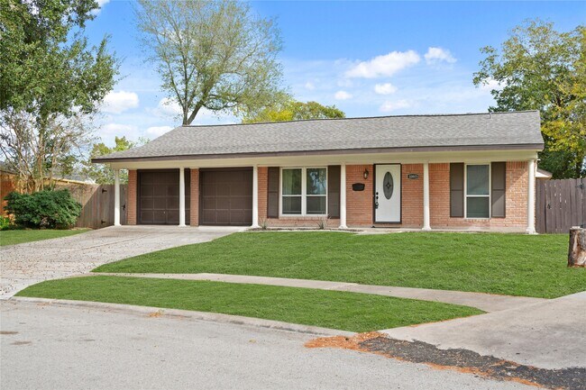 Photo - 10803 Doud St