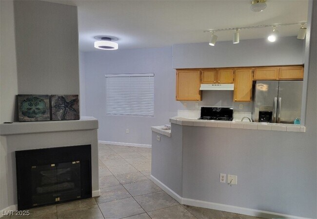 Photo - 1050 E Cactus Ave Unidad 1092