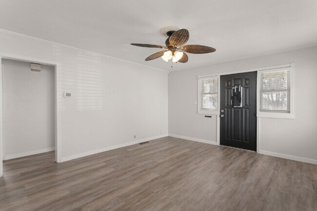 Photo - 724 Northwood Dr