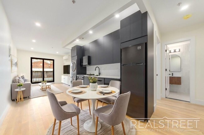 Brand New 2 bed with in unit WD Shared Roo... - Brand New 2 bed with in unit WD Shared Roo... Apartment Unit 2F