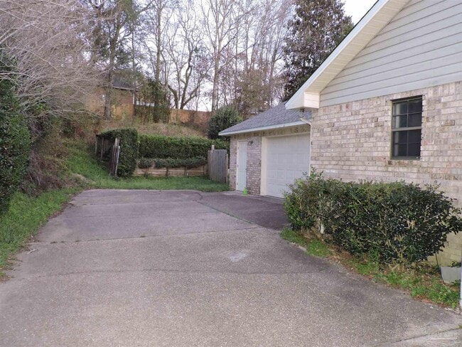 Photo - 3223 Windmill Cir