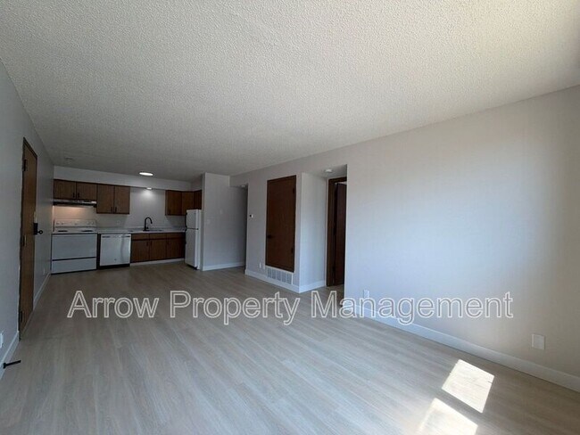 Photo - 2323 T St Unit 7