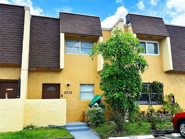 Building Photo - 5603 Blueberry Ct