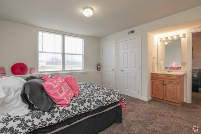 3 BR, 1 BA - Bedroom 1