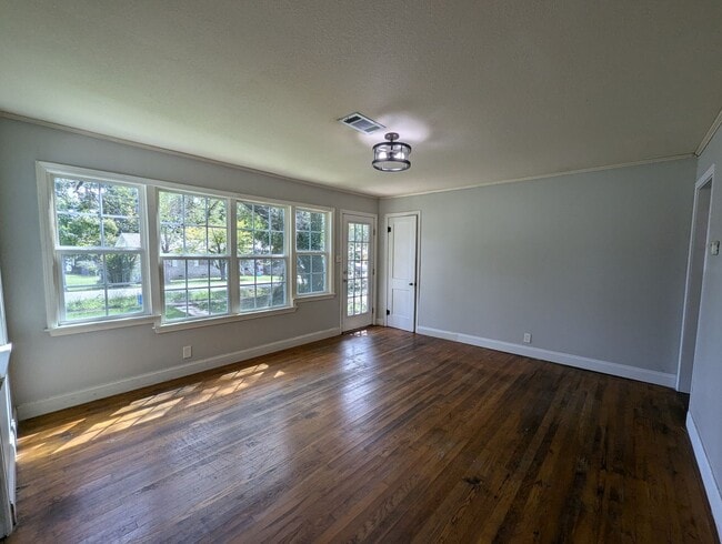 Photo - 2 Bed/1 Bath Cottage in Batesville