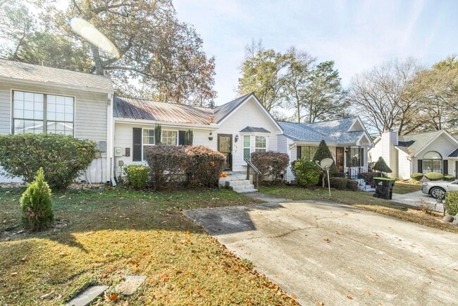 Photo - 130 Wrights Mill Cir