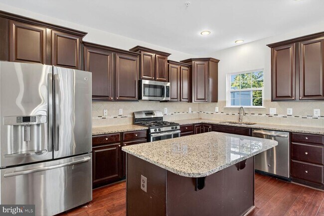 Photo - 7714 sentry Terrace