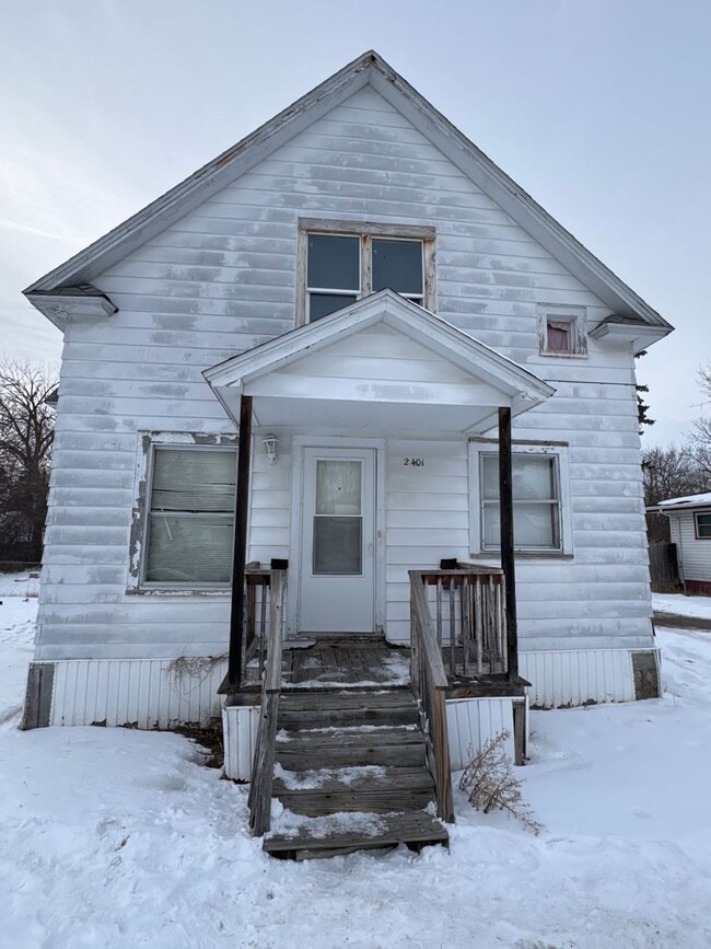 Building Photo - 2401 Lowell Ave Unit 2401 Lowell Ave-  1