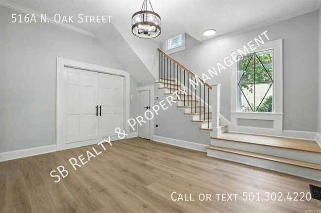 Photo - 516 N Oak St