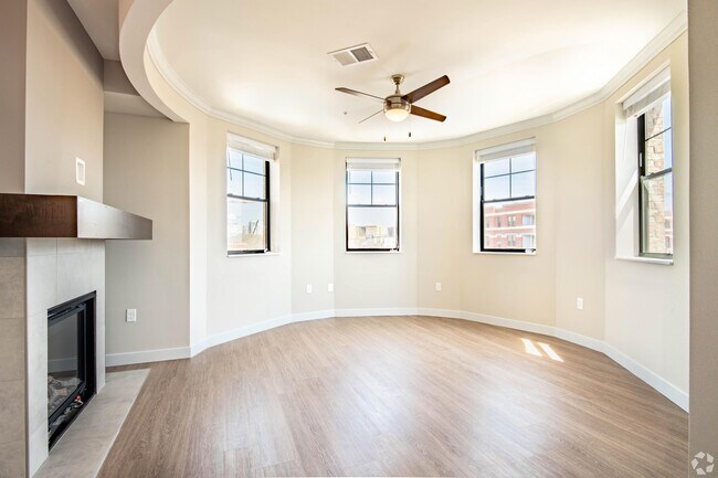West Washington Place