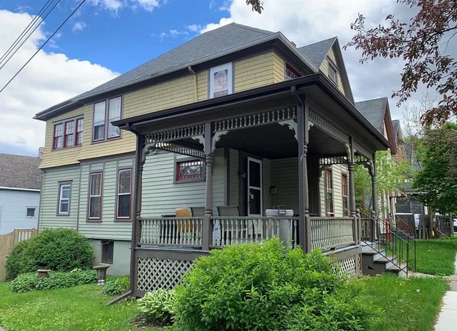 Photo - 62 Saint John Ave