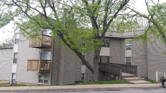 Photo - 5727 W Ridgecrest Dr Unit 102