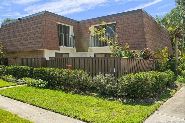 Building Photo - 3579 SW Sunset Trace Cir