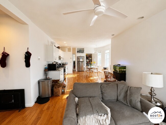 Photo - 58 Mansfield St Unit 3