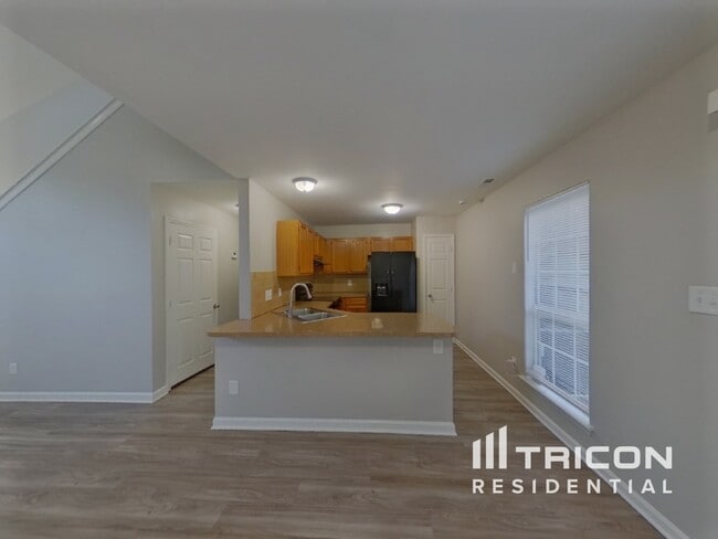 Photo - 5407 River Falls Dr