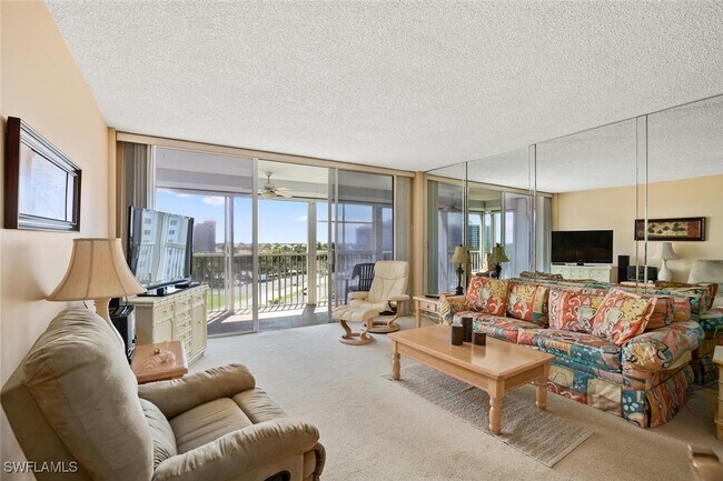 Photo - 3 Bluebill Ave Unidad 610