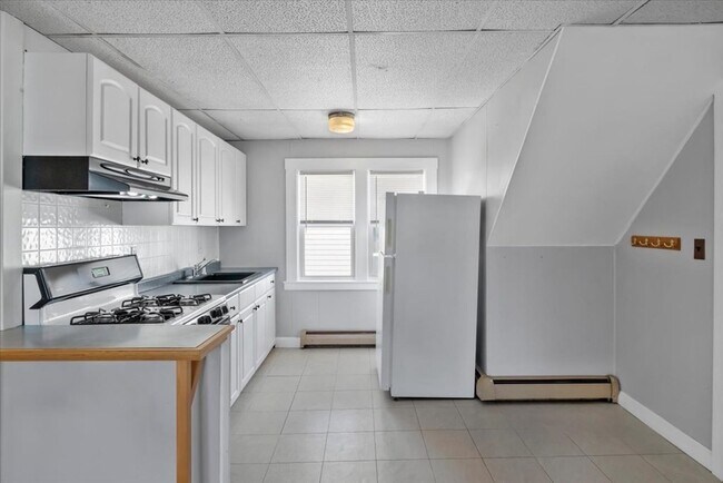 Photo - 38 Sheffield Rd Apartments Unit 3