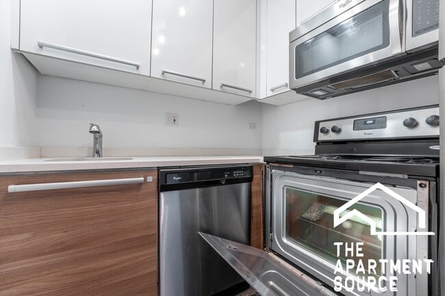 Photo - 925 W Carmen Ave Unidad 3E