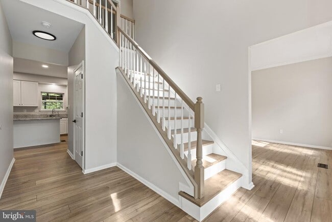 Photo - 412 Cross Creek Ct