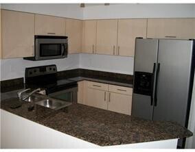 Photo - 2445 SW 18th Terrace Unidad 914