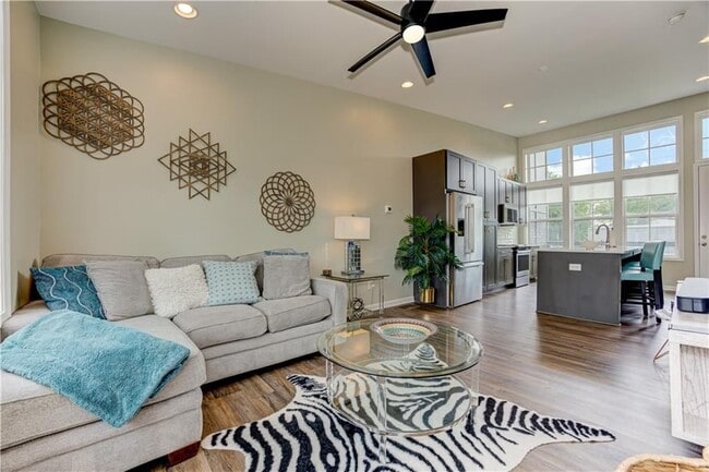 Photo - 1215 Cushenberry Ln
