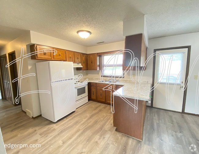 Building Photo - Norse Dr. Unit 5407 Rental