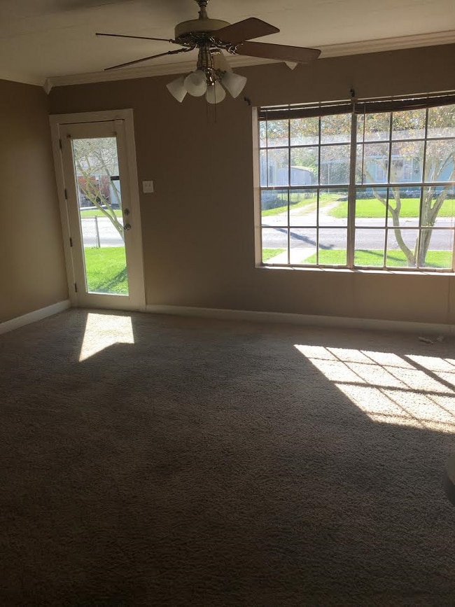 Photo - 1604 St Jude Ave