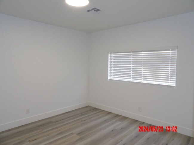 Photo - 4240 Gaye Ln