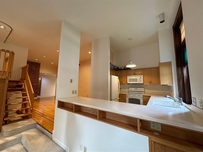 Photo - 88 Park Ave Unit 308