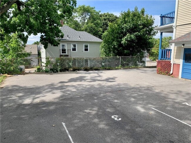 2-34 Sisson St Unit 2