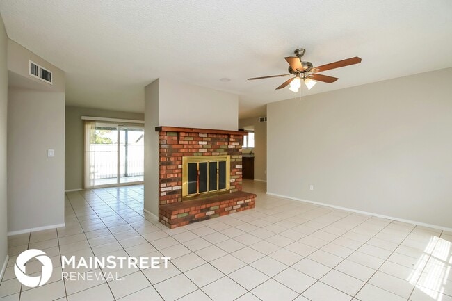 Photo - 650 W 22nd Ave